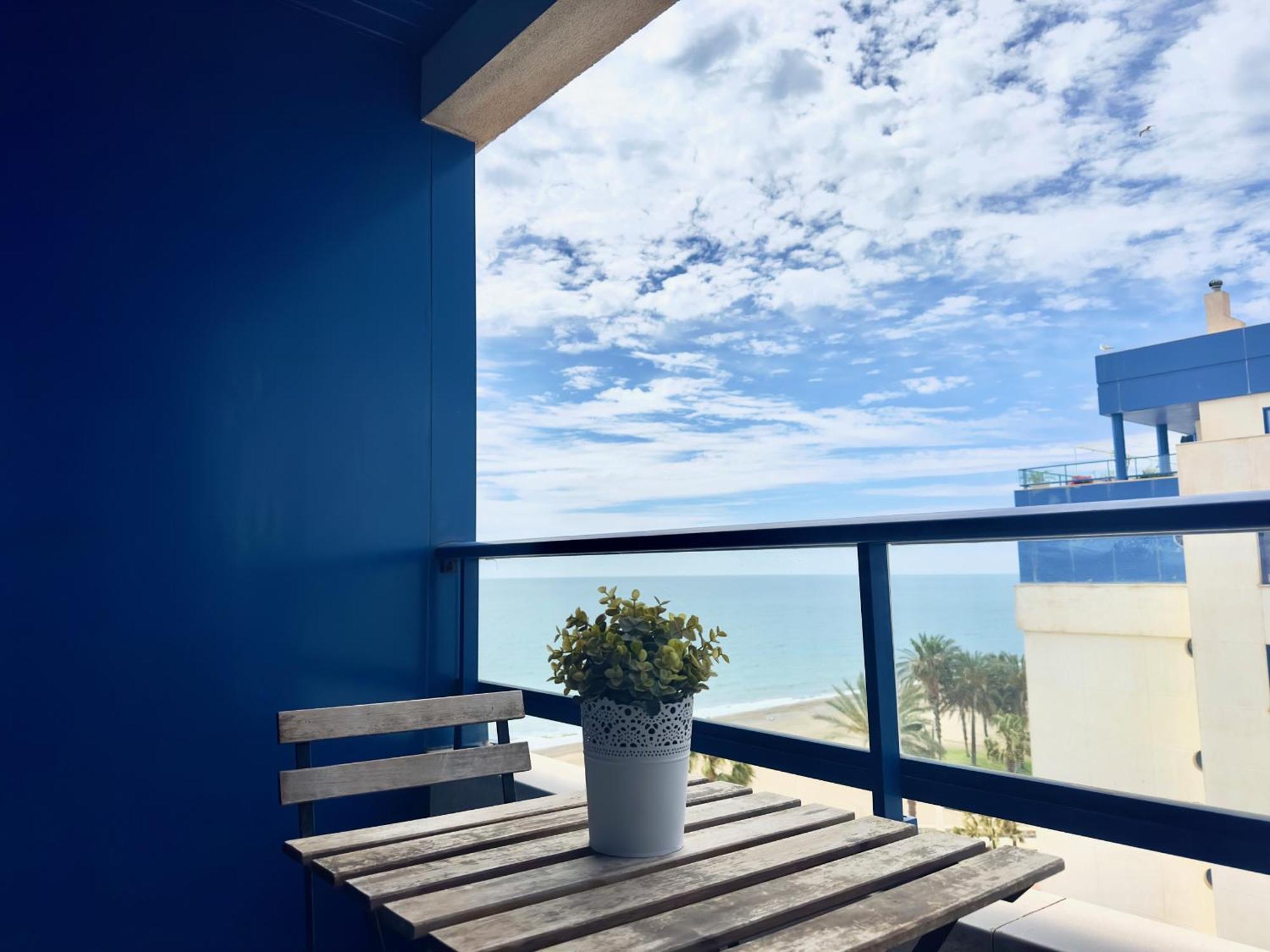 Urbe10 Pacifico Sea Views Apartment Málaga Exteriör bild